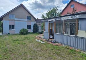 Дом 140м², 2-этажный, участок 7 сот.  