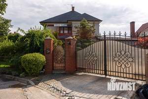 Дом 350м², 2-этажный, участок 8 сот.  