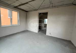 Дом 122м&sup2;, 2-этажный, участок 4 сот.  