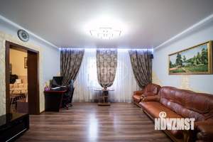 Дом 140м², 2-этажный, участок 6 сот.  