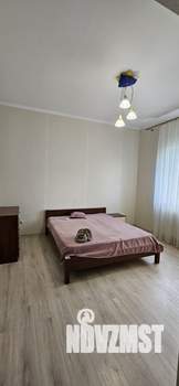 Дом 211м², 2-этажный, участок 9 сот.  