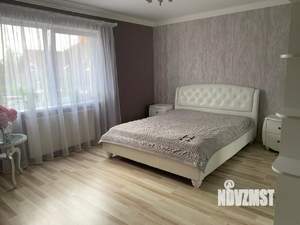 Дом 142м², 3-этажный, участок 2 сот.  