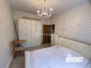 Дом 160м², 2-этажный, участок 6 сот.  