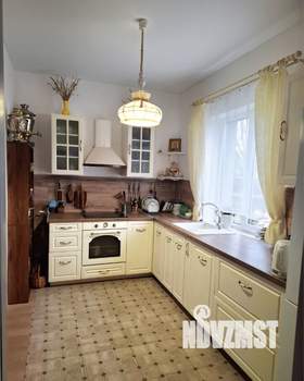 Дом 140м², 2-этажный, участок 5 сот.  