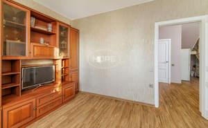 Дом 206м&sup2;, 2-этажный, участок 6 сот.  