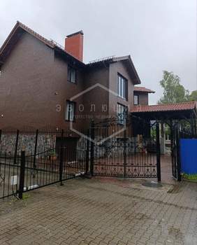 Дом 507м&sup2;, 4-этажный, участок 7 сот.  