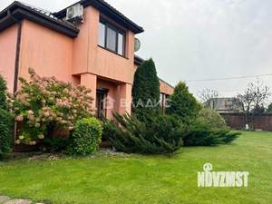Дом 250м², 2-этажный, участок 10 сот.  