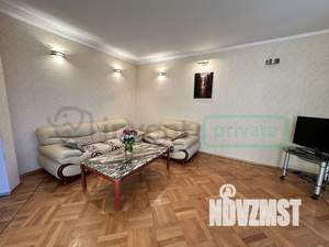 Дом 150м², 2-этажный, участок 6 сот.  