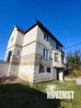 Дом 273м², 3-этажный, участок 8 сот.  