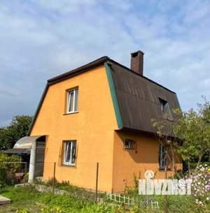 Дом 60м², 2-этажный, участок 6 сот.  