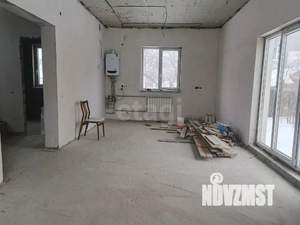 Дом 120м&sup2;, 2-этажный, участок 5 сот.  