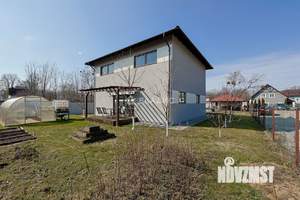 Дом 184м&sup2;, 2-этажный, участок 9 сот.  