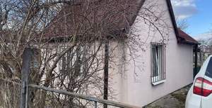 Дом 18м&sup2;, 2-этажный, участок 6 сот.  