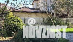 Дом 250м&sup2;, 3-этажный, участок 6 сот.  