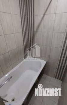 Дом 68м&sup2;, 2-этажный, участок 5 сот.  