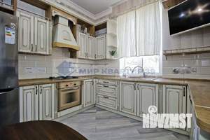 Дом 332м², 2-этажный, участок 7 сот.  