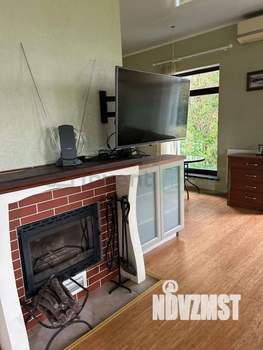 Дом 136м&sup2;, 2-этажный, участок 10 сот.  