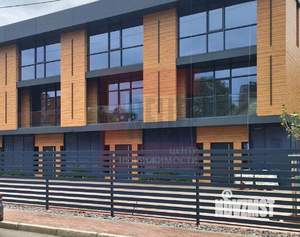 Таунхаус 260м&sup2;, 3-этажный, участок 2 сот.  