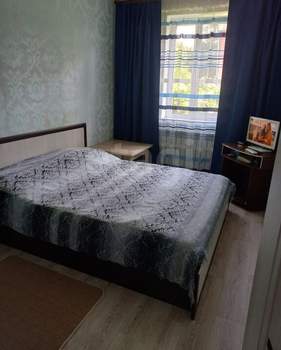 Дом 106м&sup2;, 2-этажный, участок 4 сот.  