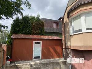 Дом 250м², 3-этажный, участок 8 сот.  