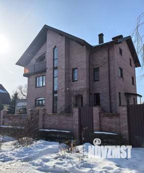 Дом 442м&sup2;, 3-этажный, участок 12 сот.  