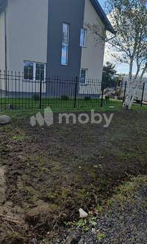 Дом 200м&sup2;, 3-этажный, участок 0 сот.  