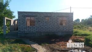 Дом 100м&sup2;, 1-этажный, участок 7 сот.  