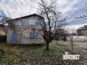 Дом 61м², 2-этажный, участок 6 сот.  