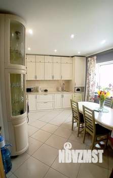 Дом 106м&sup2;, 2-этажный, участок 8 сот.  