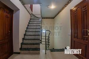Таунхаус 210м², 3-этажный, участок 8 сот.  