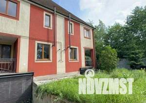 Дом 324м², 2-этажный, участок 6 сот.  