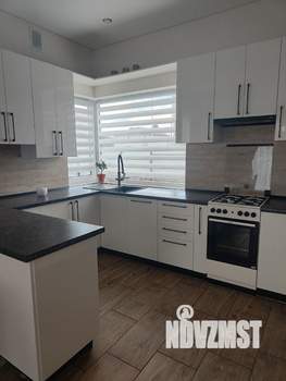 Дом 146м&sup2;, 2-этажный, участок 4 сот.  