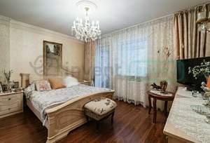 Дом 220м², 2-этажный, участок 6 сот.  