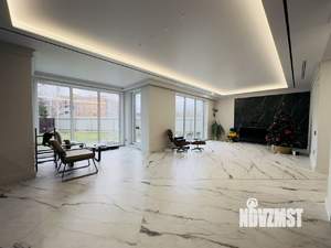 Дом 320м², 3-этажный, участок 6 сот.  
