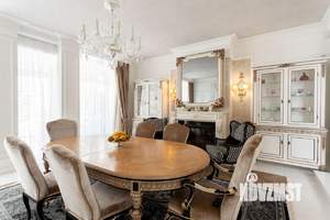 Таунхаус 260м², 3-этажный, участок 5 сот.  