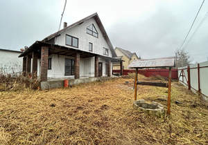 Дом 196м&sup2;, 2-этажный, участок 5 сот.  