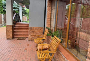 Дом 451м&sup2;, 2-этажный, участок 7 сот.  