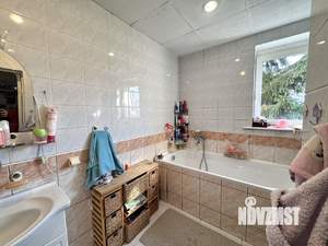 Дом 220м², 4-этажный, участок 4 сот.  