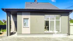 Дом 130м&sup2;, 2-этажный, участок 3 сот.  