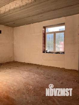 Таунхаус 137м&sup2;, 3-этажный, участок 2 сот.  