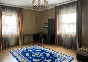 Дом 334м&sup2;, 3-этажный, участок 6 сот.  