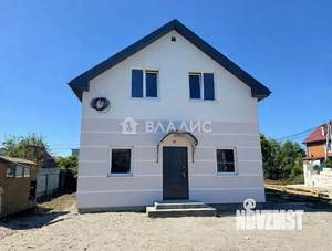 Дом 110м&sup2;, 2-этажный, участок 4 сот.  