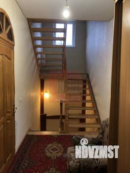 Дом 343м&sup2;, 3-этажный, участок 7 сот.  