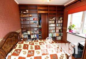 Дом 360м², 3-этажный, участок 6 сот.  