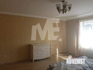 Дом 335м², 4-этажный, участок 6 сот.  