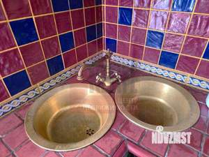 Дом 262м&sup2;, 3-этажный, участок 12 сот.  