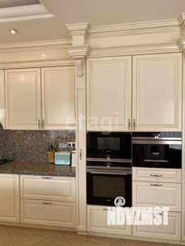 Дом 368м&sup2;, 3-этажный, участок 855 сот.  