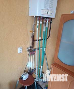 Дом 62м&sup2;, 2-этажный, участок 4 сот.  