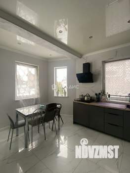 Дом 120м&sup2;, 2-этажный, участок 8 сот.  