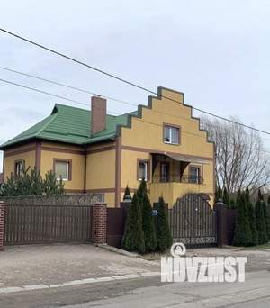 Дом 335м&sup2;, 3-этажный, участок 6 сот.  